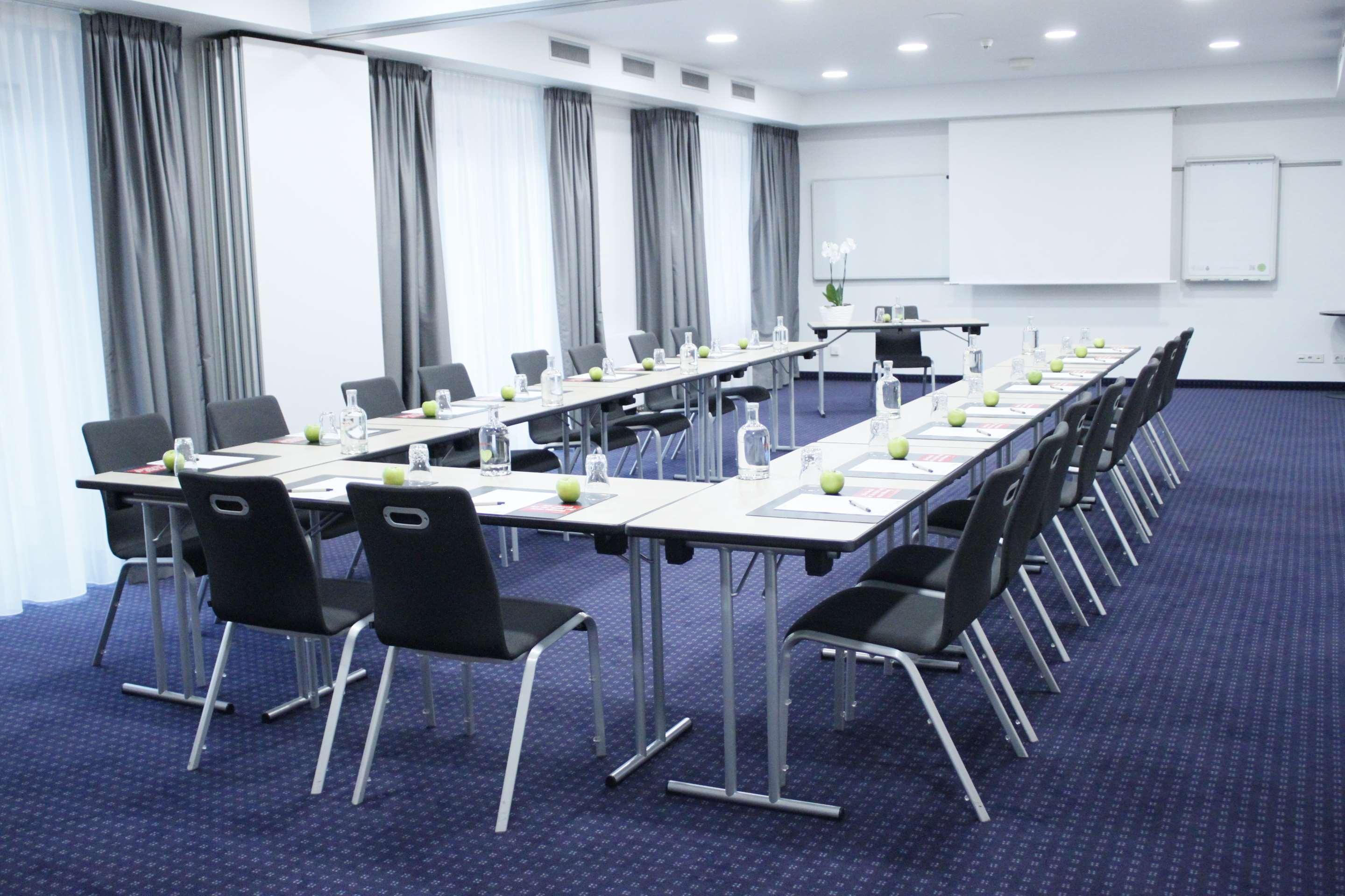 Intercityhotel Frankfurt Airport Frankfurt am Main Eksteriør billede