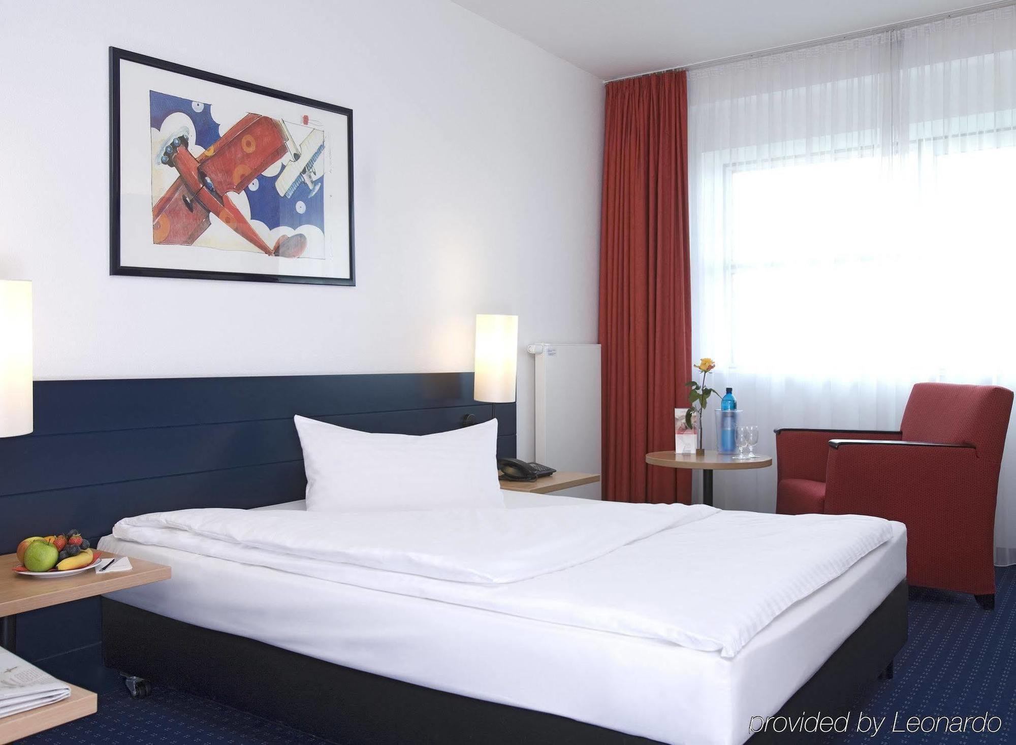 Intercityhotel Frankfurt Airport Frankfurt am Main Værelse billede