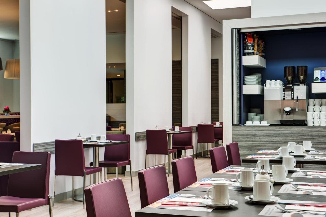 Intercityhotel Frankfurt Airport Frankfurt am Main Eksteriør billede